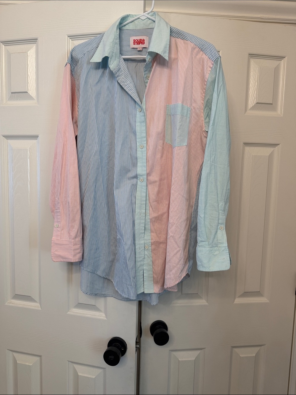 SOLID & STRIPED Pastel color block button down